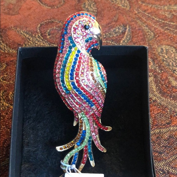 Pin - Picture 4 of 4